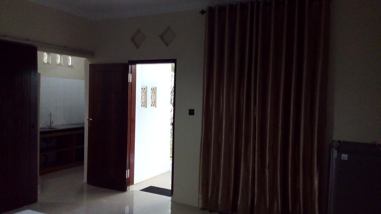 Rasti Homestay Kuta  Εξωτερικό φωτογραφία