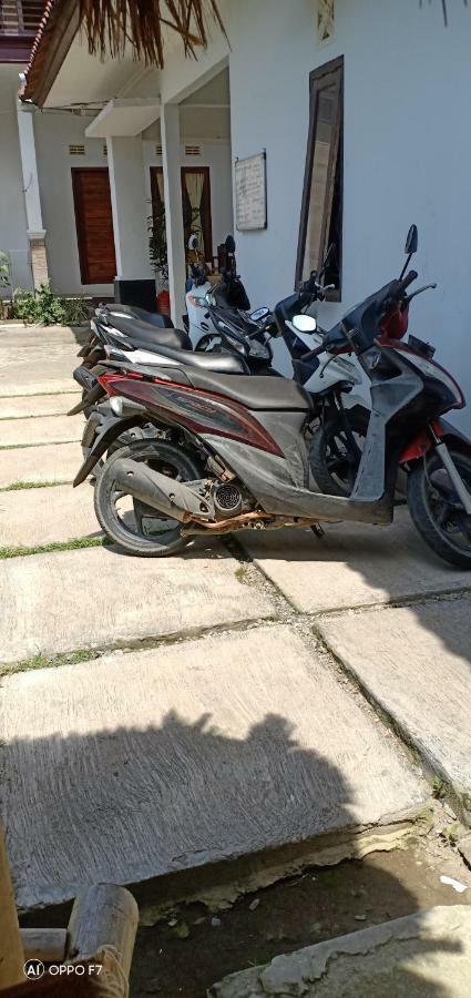 Rasti Homestay Kuta  Εξωτερικό φωτογραφία